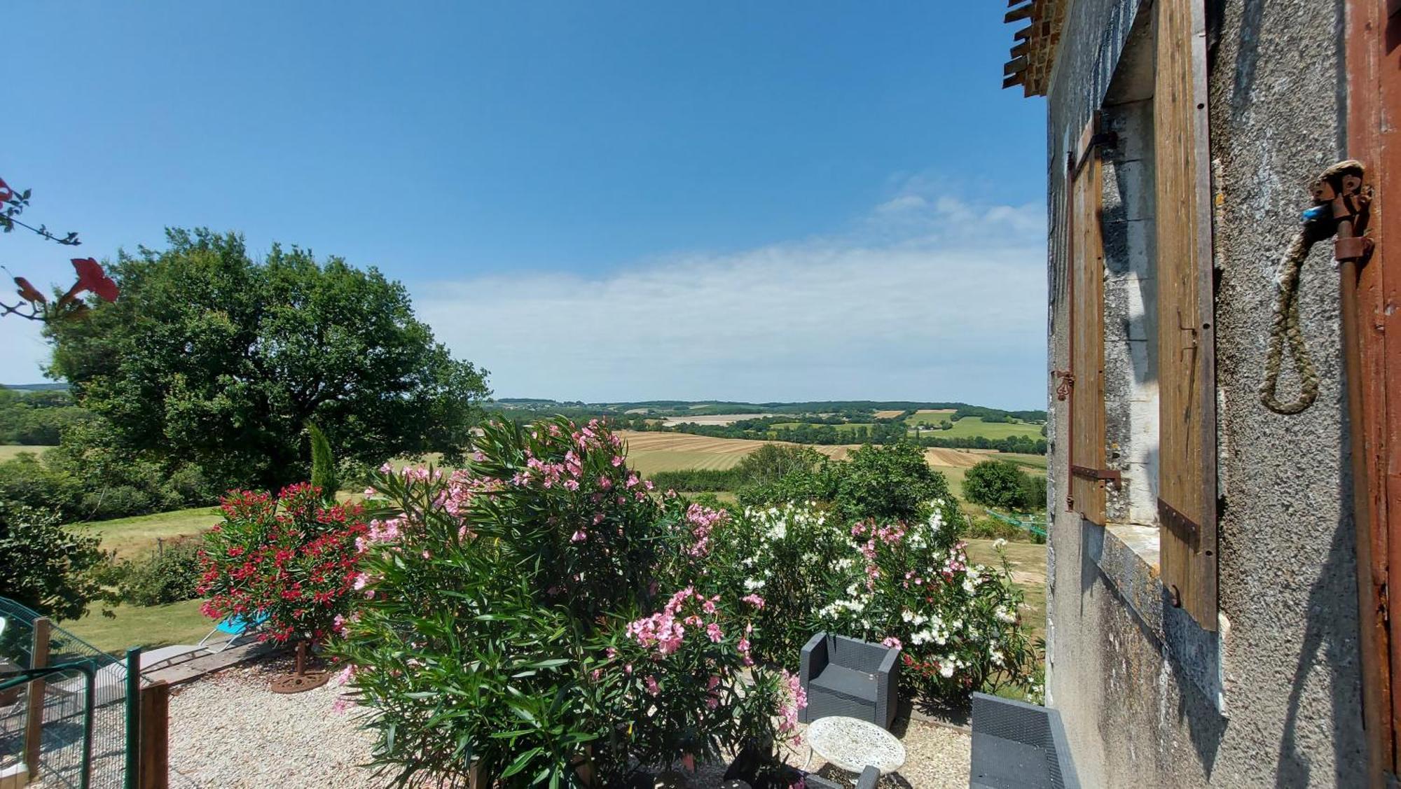 Vine Maison 2 Bedroom With Ensuites Saint-Julien-d'Eymet エクステリア 写真